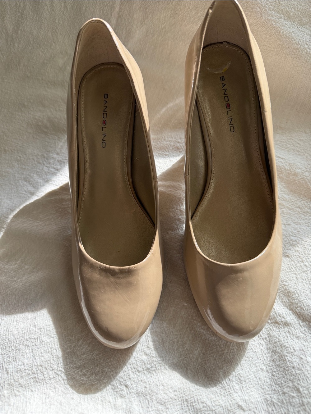 Bandolino Beige Patent Round-Toe Pumps